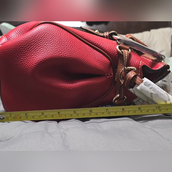 Dooney & Bourke Red Pebbled Leather Large Satchel - Picture 9 of 10